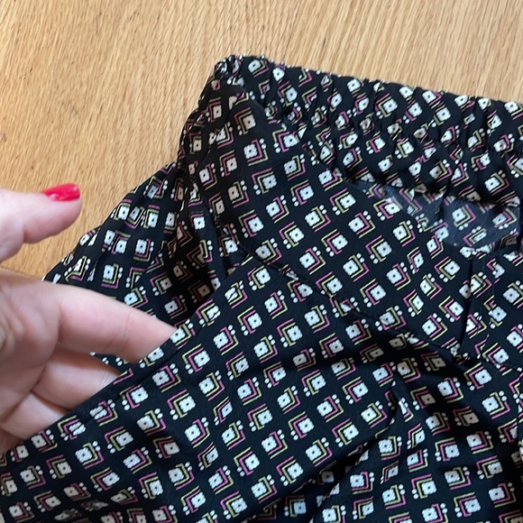 Juicy Couture lightweight shorts - Picture 3 of 5